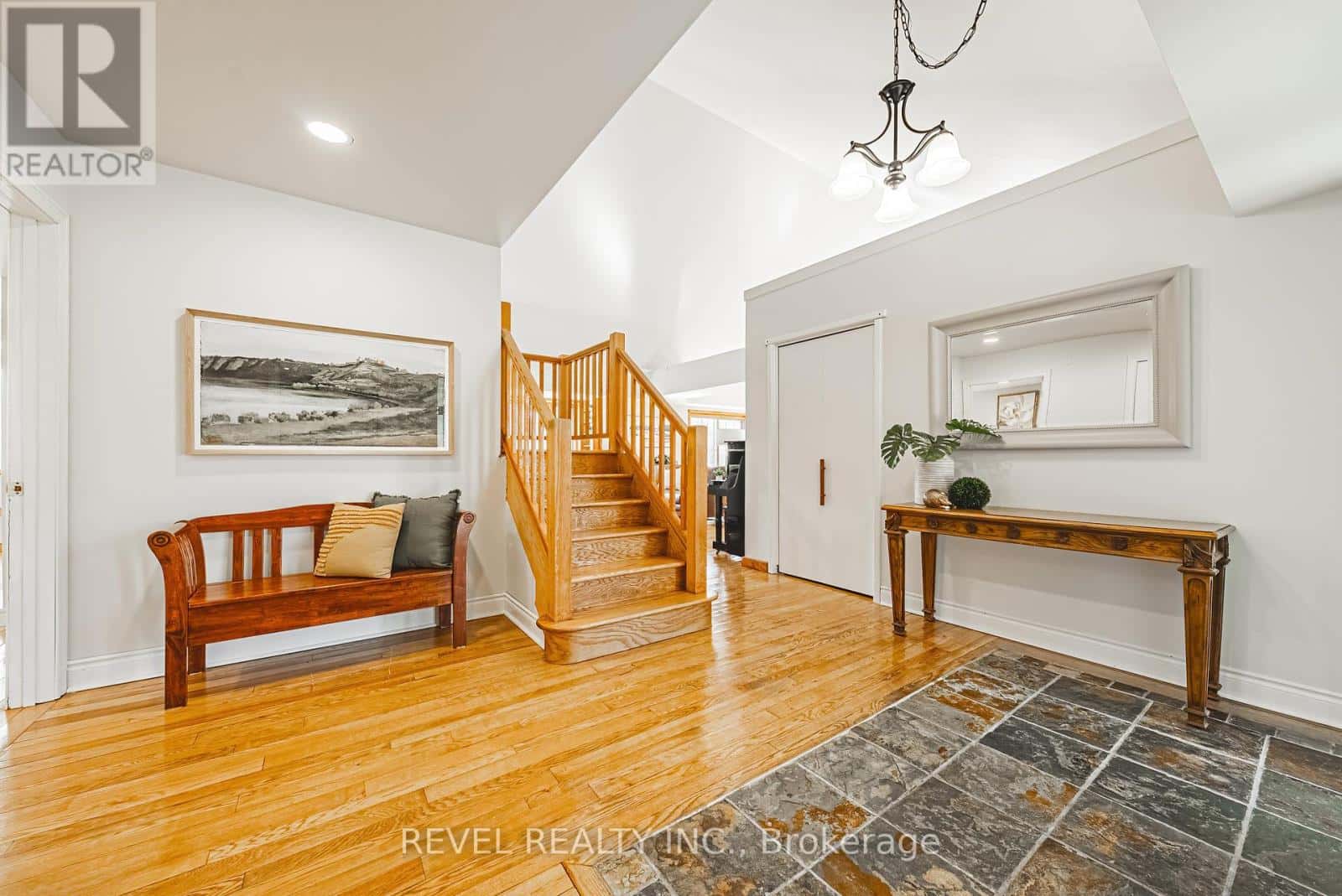 1325 3 SIDE ROAD — Milton (Campbellville), Ontario - Photo 5 of 49