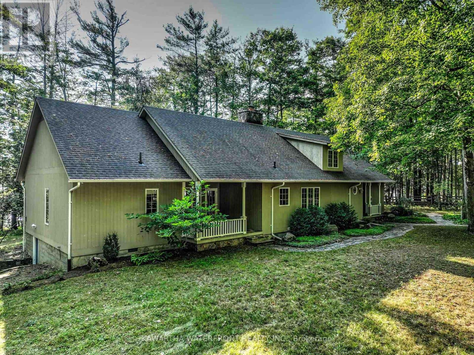 470 INDIAN POINT ROAD — Kawartha Lakes (Coboconk), Ontario - Photo 2 of 33