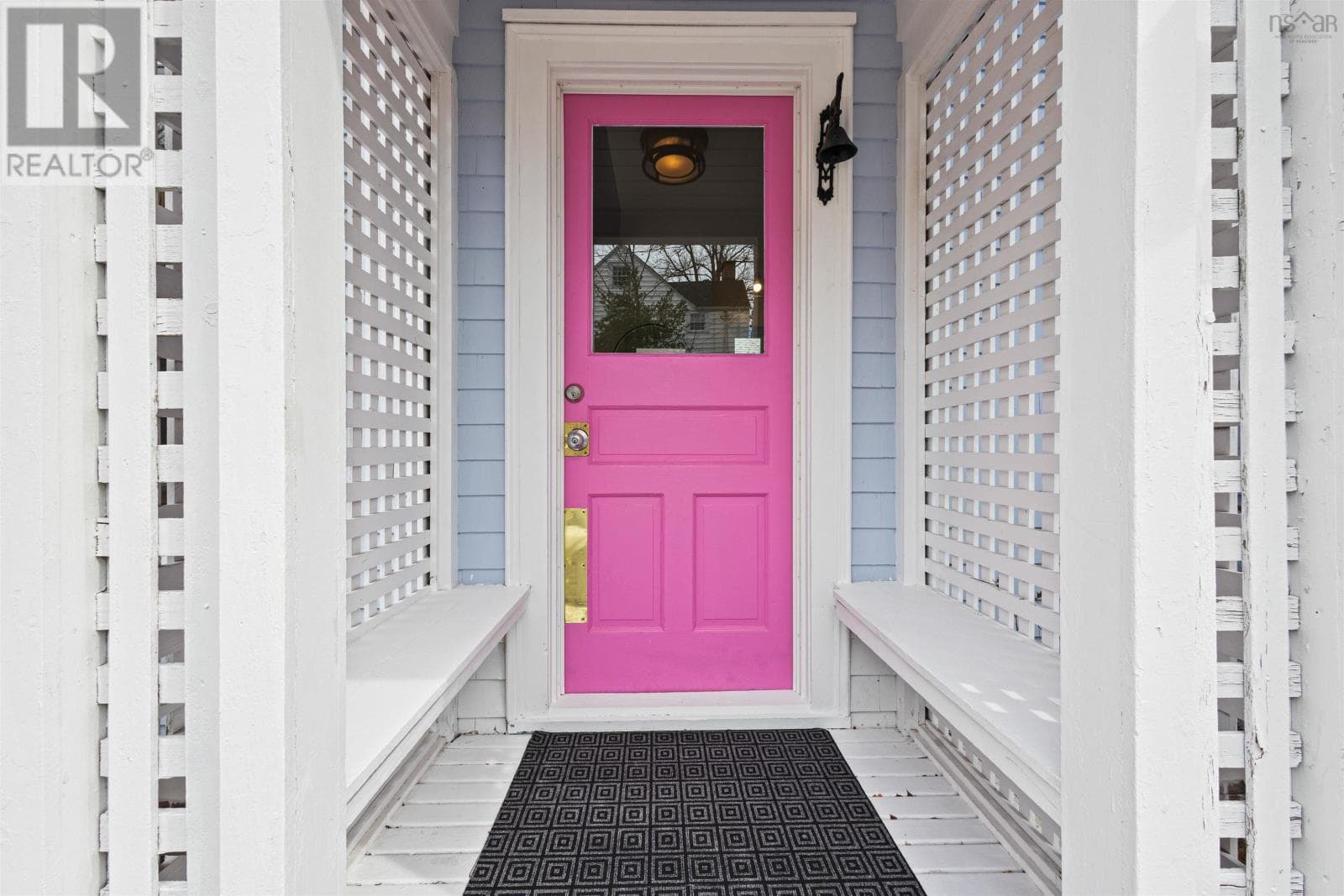 89&93 Queen Street — Chester, Nova Scotia - Main photo