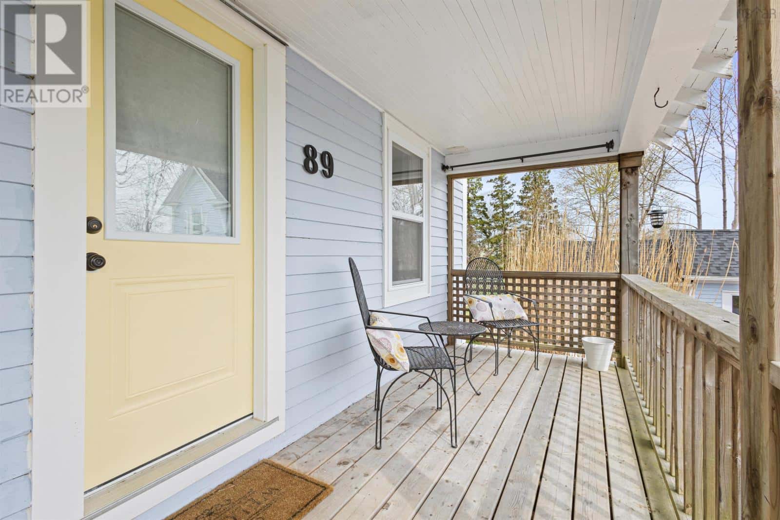 89&93 Queen Street — Chester, Nova Scotia - Photo 4 of 50