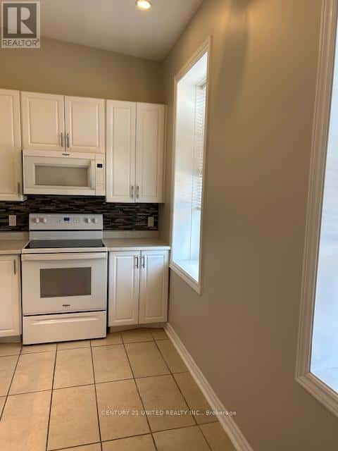 36 B KING STREET E — Cavan Monaghan (Millbrook Village), Ontario - Photo 3 of 15