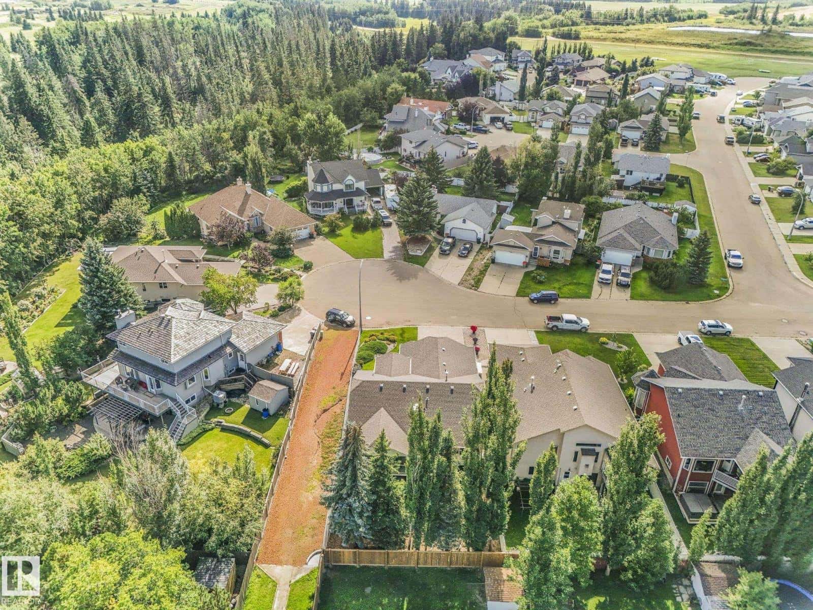 138 Pipestone Manor — Millet, Alberta - Photo 5 of 57