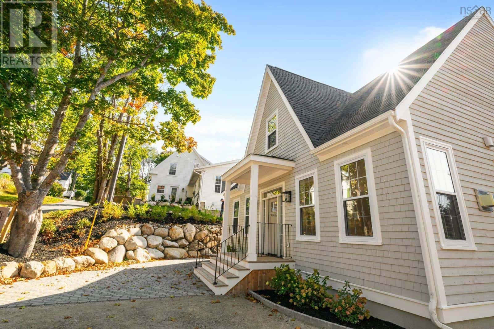 59 Union Street — Chester, Nova Scotia - Photo 4 of 49