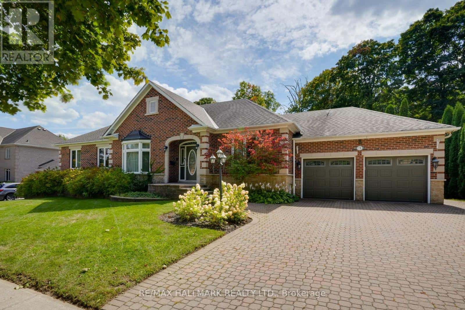 71 WILLOW FARM LANE — Aurora (Hills of St Andrew), Ontario - Photo 3 of 47