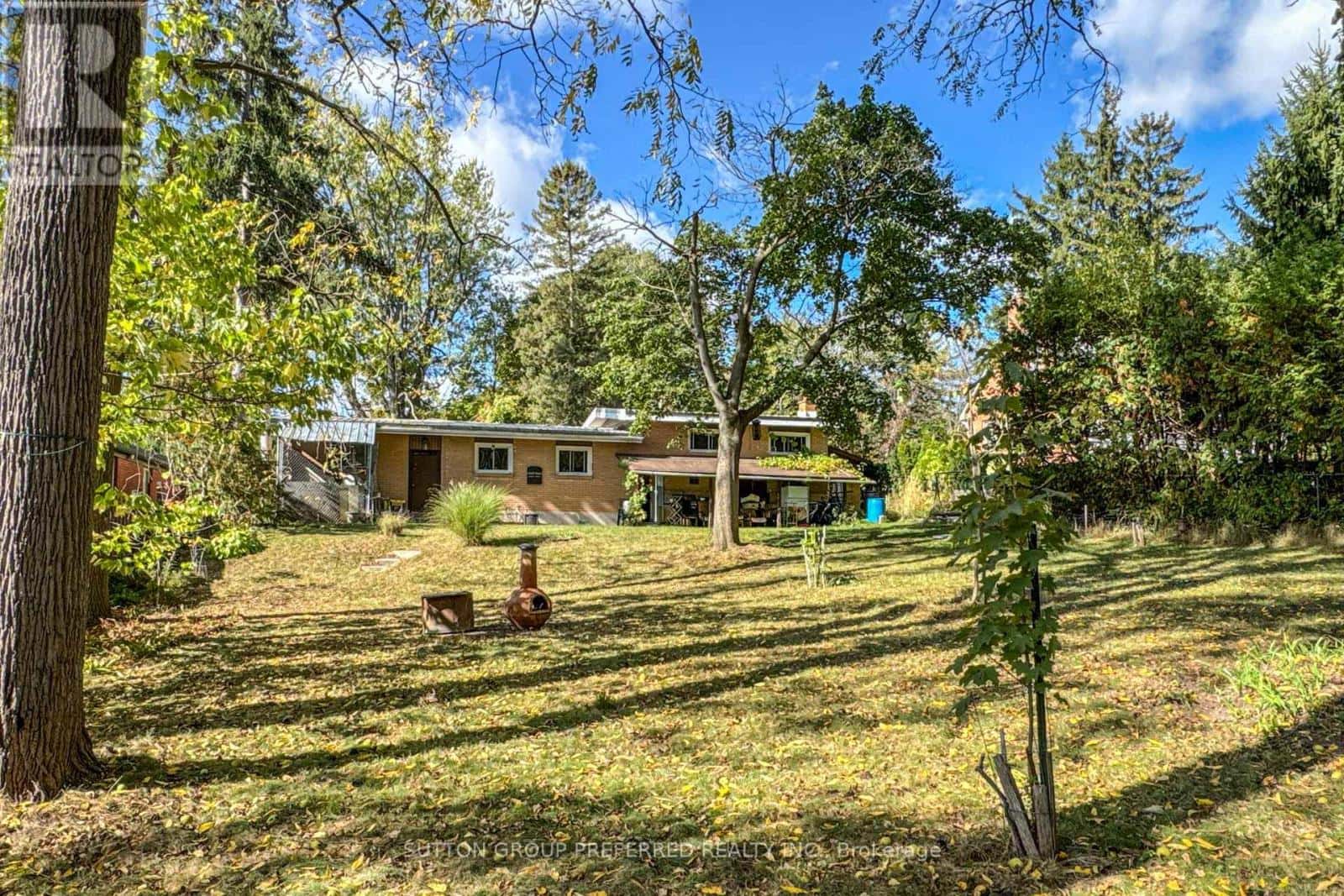 776 SUNNINGHILL AVENUE — London North (North Q), Ontario - Photo 3 of 6