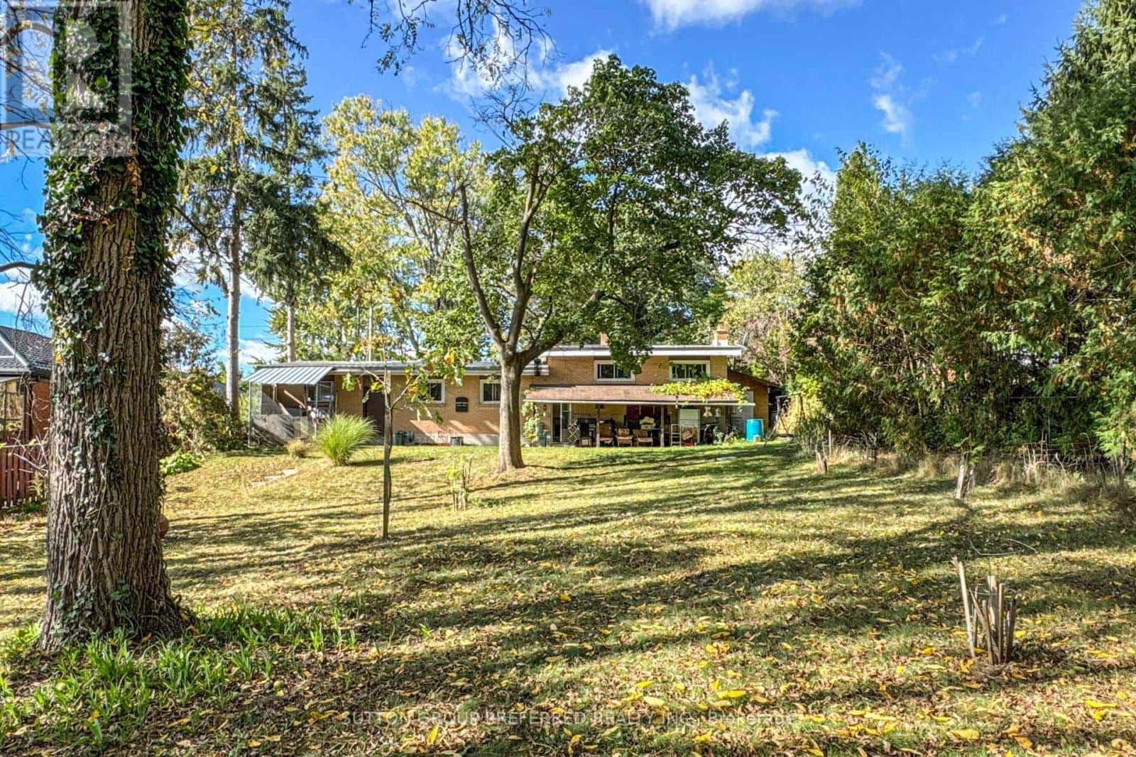 776 SUNNINGHILL AVENUE — London North (North Q), Ontario - Photo 4 of 6