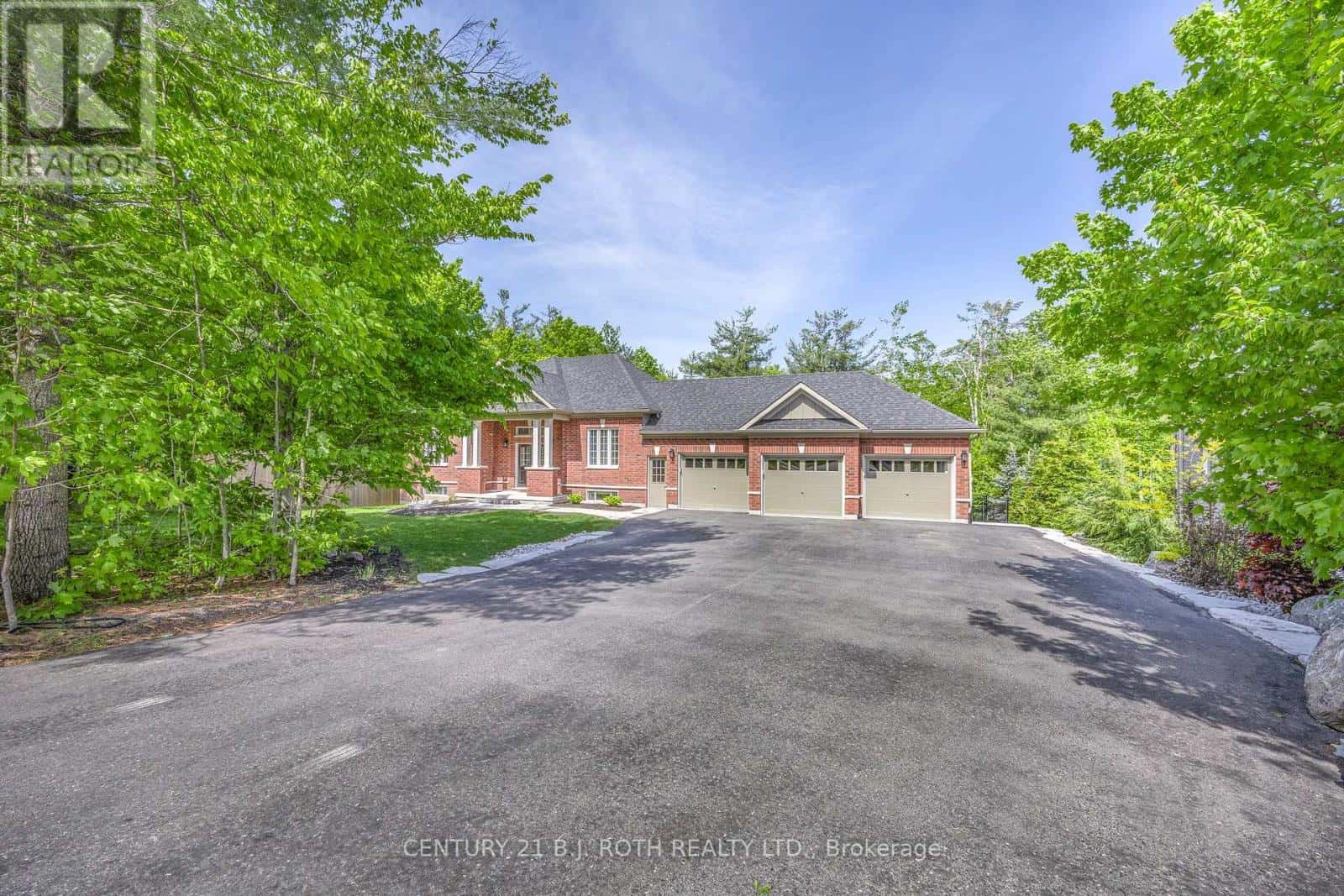 50 DIAMOND VALLEY DRIVE — Oro-Medonte (Sugarbush), Ontario - Photo 3 of 40