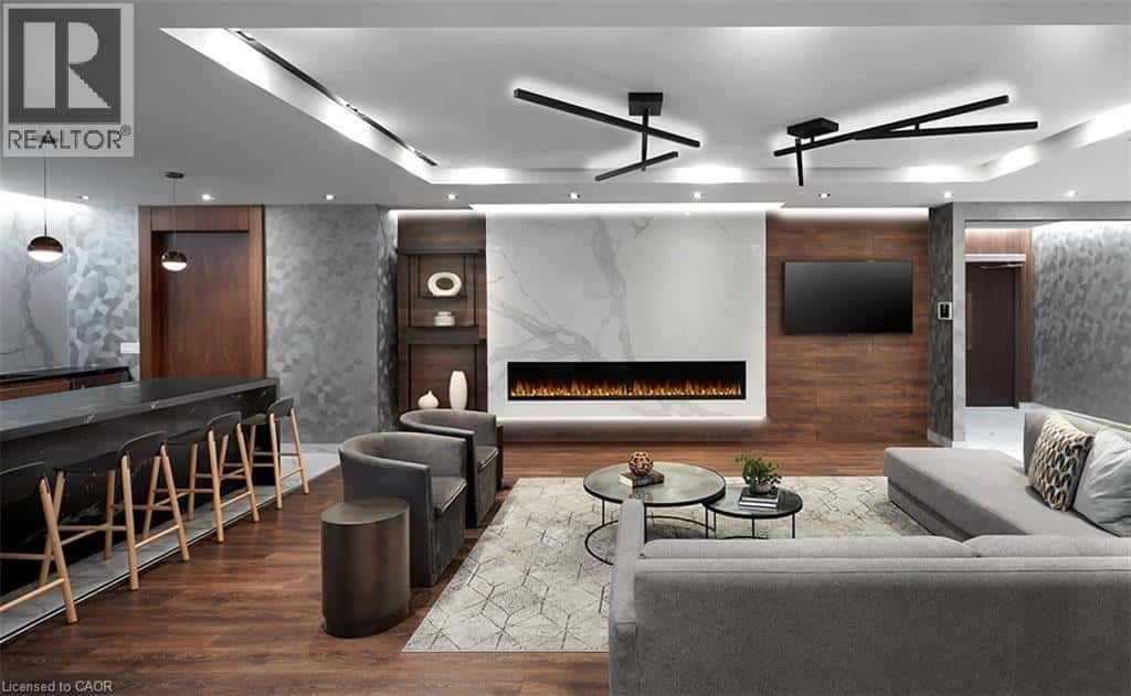 255 VILLAGE GREEN Square Unit# 2105 — Scarborough, Ontario - Photo 3 of 22