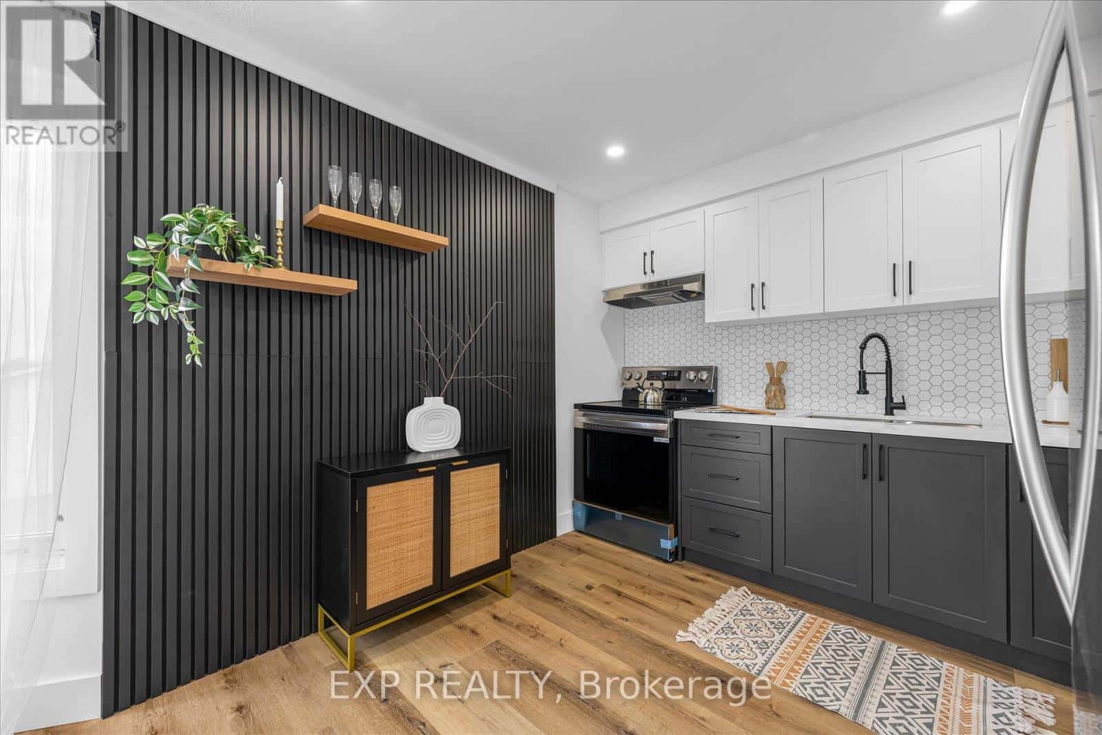 10 - 1255 UPPER GAGE AVENUE — Hamilton (Quinndale), Ontario - Photo 3 of 23