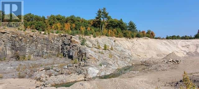 PT LT 147 CON A LOUNT RYE RYE ROAD — South River, Ontario - Photo 2 of 29