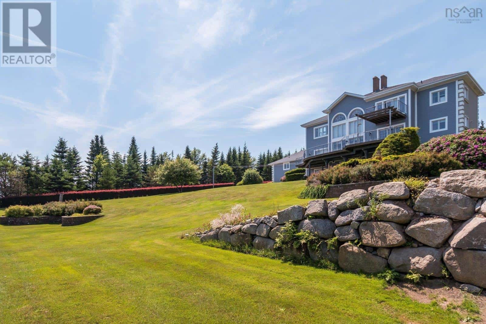 38 Lennox Road — Black Point, Nova Scotia - Photo 5 of 50