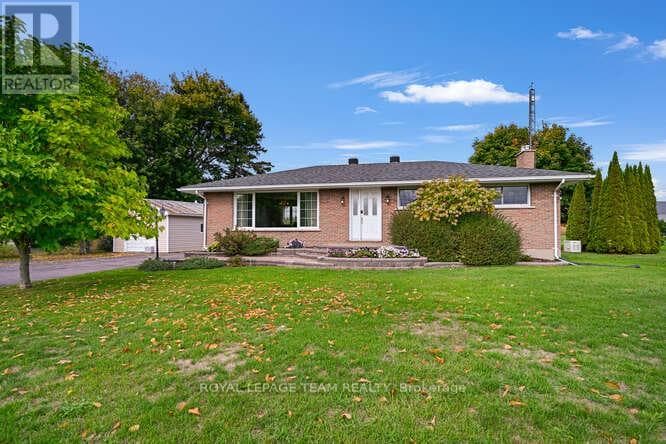 2214 COUNTY 2 ROAD - Main photo, Edwardsburgh/Cardinal, Ontario