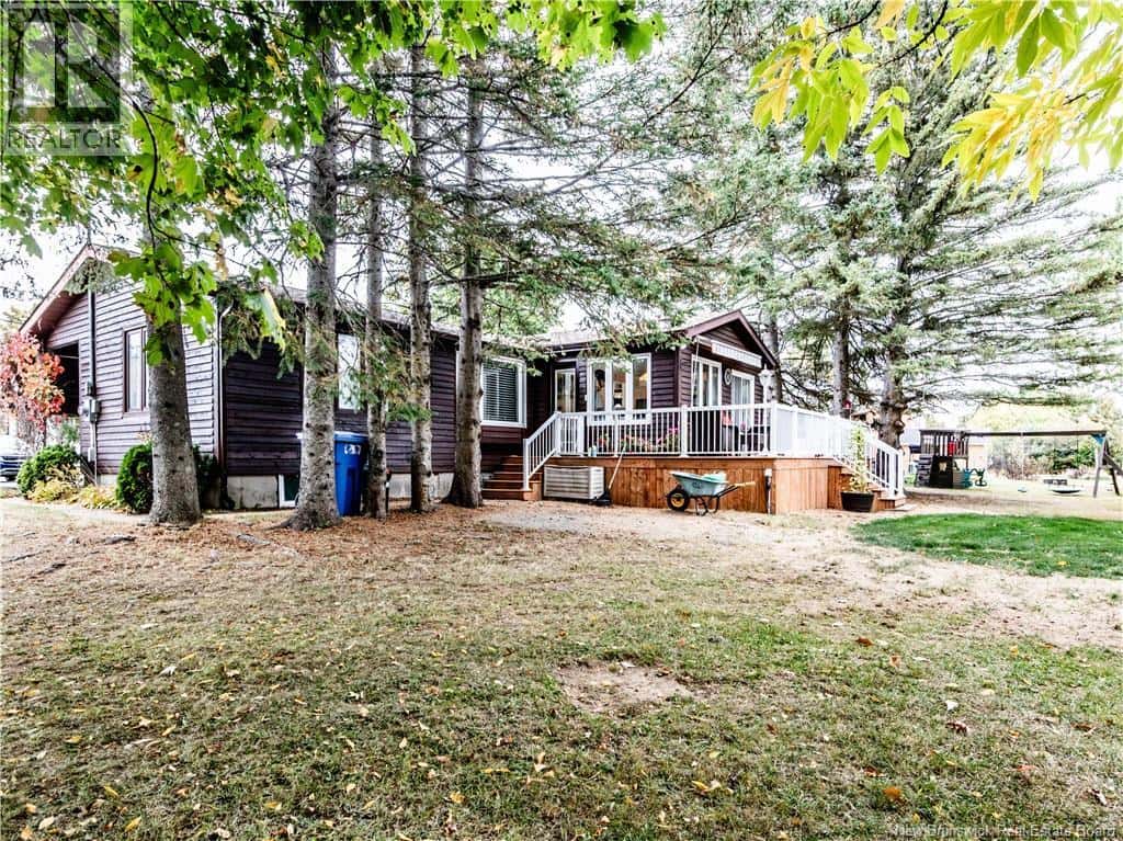 22 Rue Beausejour Street — Saint-Louis-De-Kent, New Brunswick - Photo 4 of 33