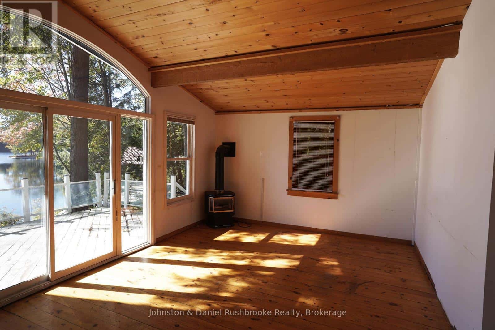 1127 KEELER ROAD — Muskoka Lakes (Wood (Muskoka Lakes)), Ontario - Photo 5 of 27