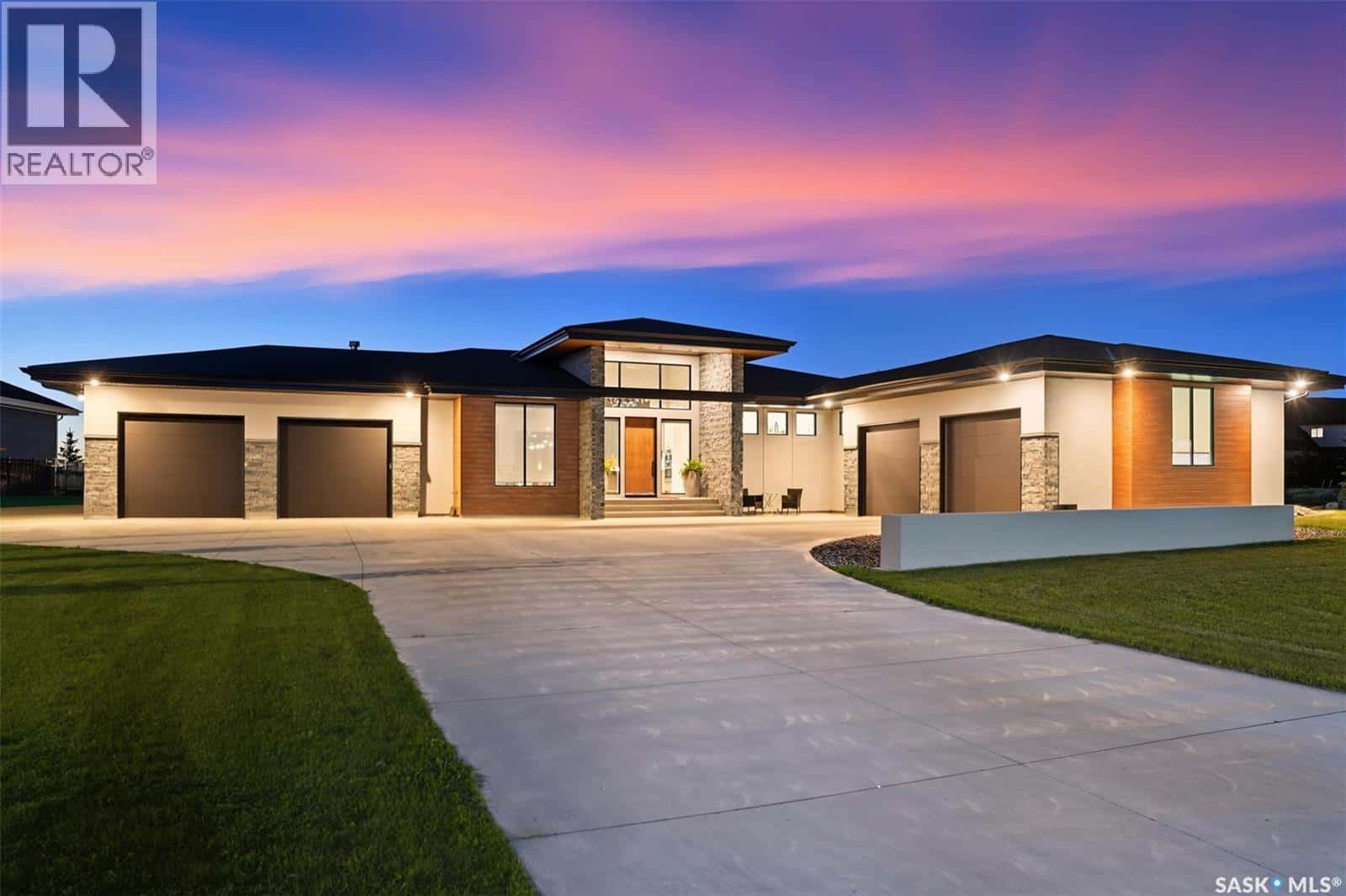 148 Greenbryre CLOSE