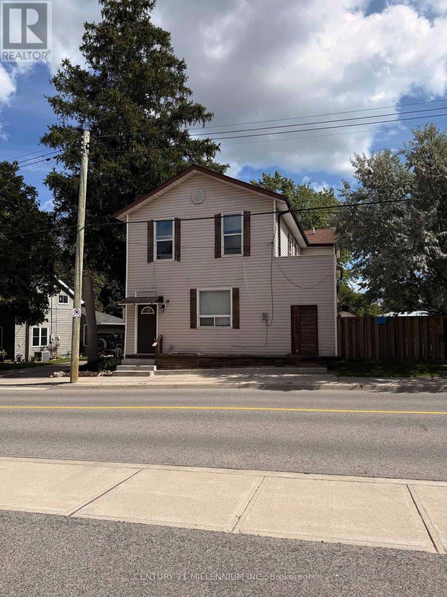 1529 Queen Street East 1