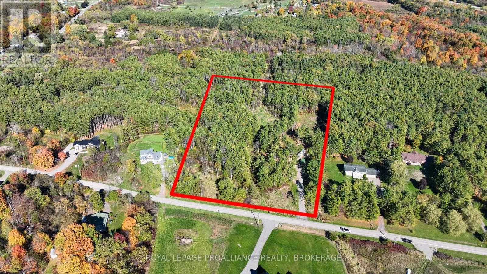 31 GUILD ROAD — Front of Yonge, Ontario - Main photo