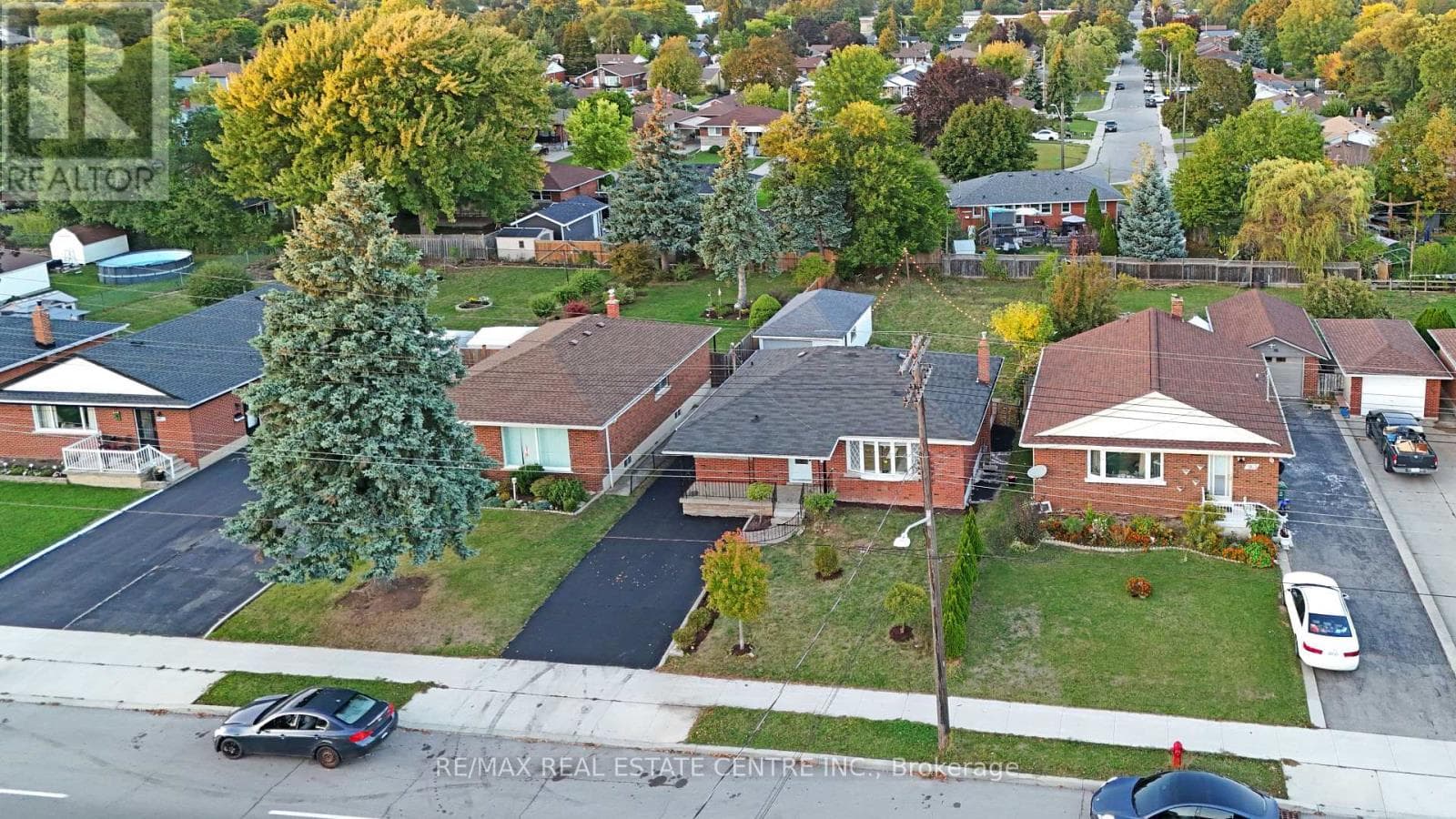 959 MOHAWK ROAD E — Hamilton (Huntington), Ontario - Main photo