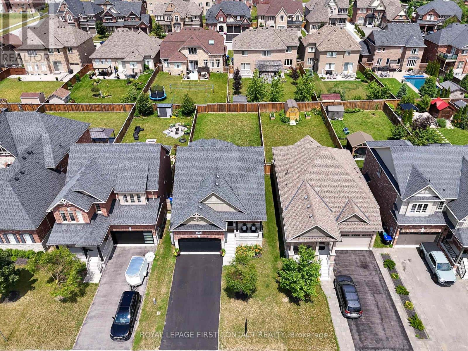 22 OLIVER'S MILL ROAD — Springwater (Centre Vespra), Ontario - Photo 2 of 37