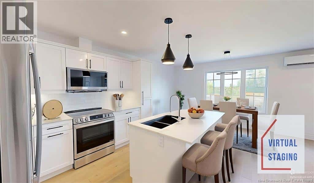 18 Huntingdon Circle — Fredericton, New Brunswick - Photo 5 of 42