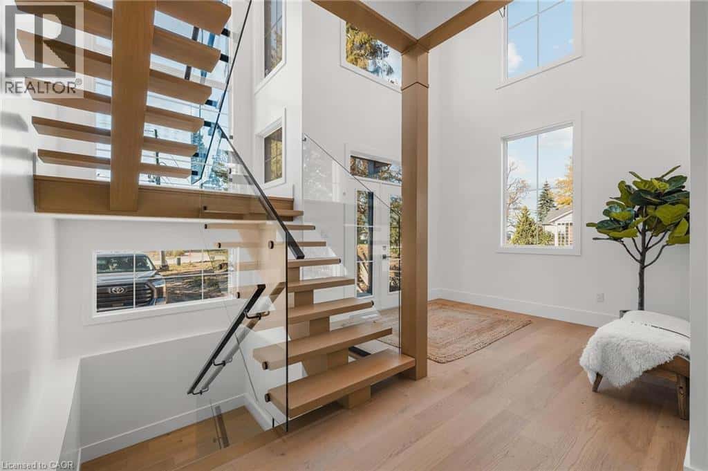 1060 WALTON Avenue — Listowel, Ontario - Photo 2 of 50