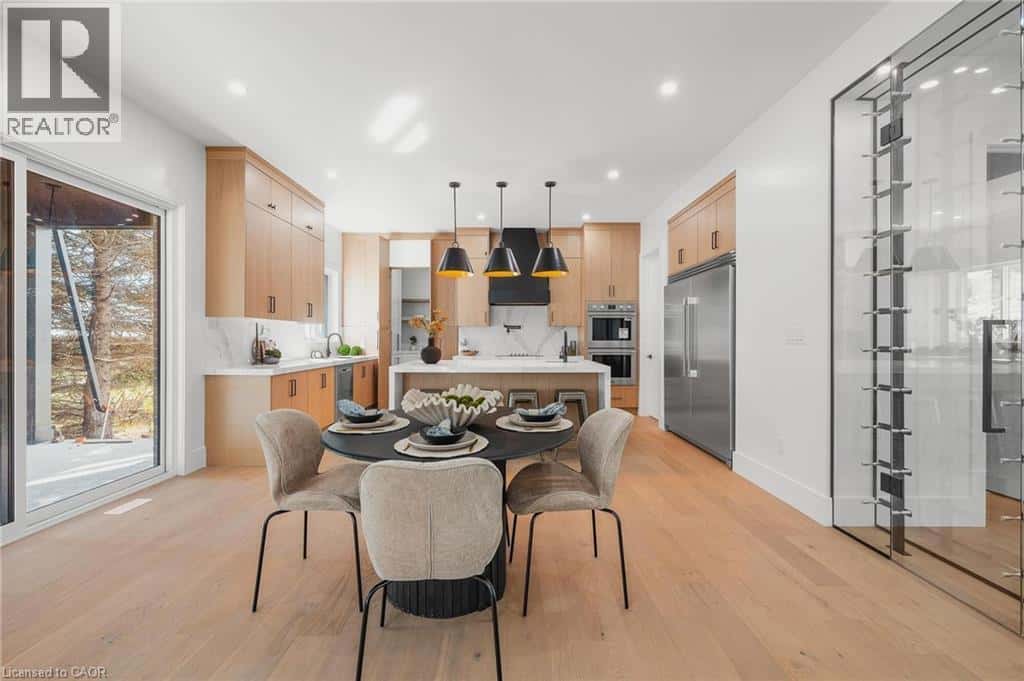 1060 WALTON Avenue — Listowel, Ontario - Photo 4 of 50