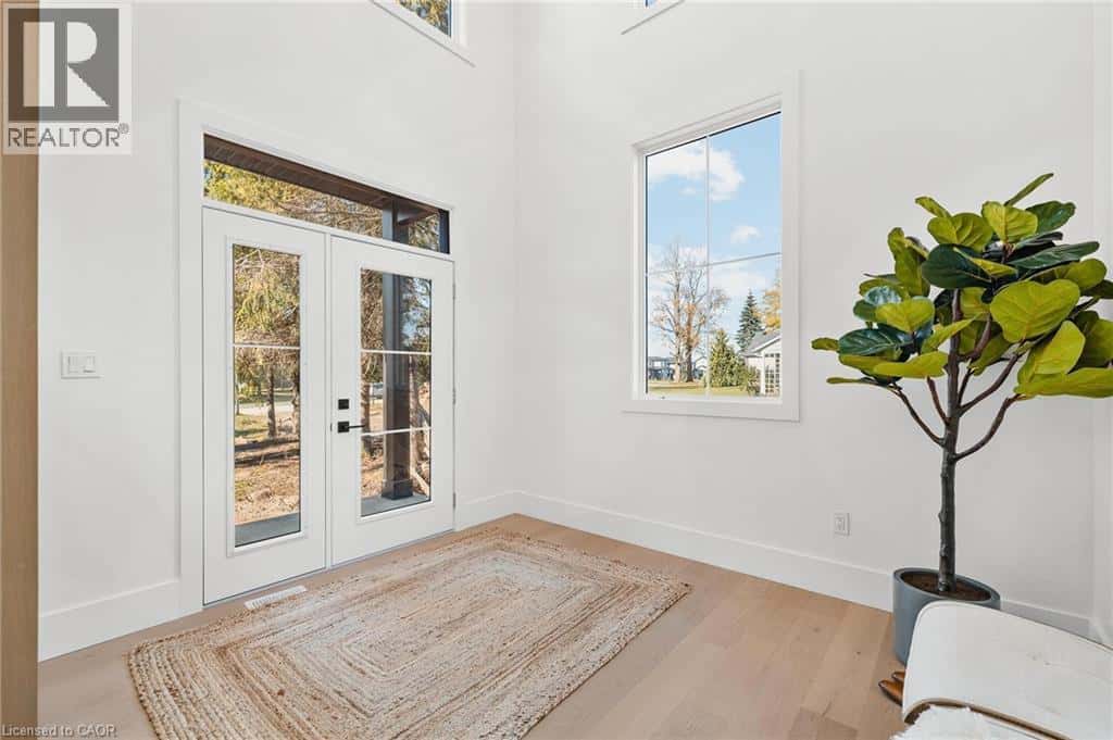 1060 WALTON Avenue — Listowel, Ontario - Photo 3 of 50