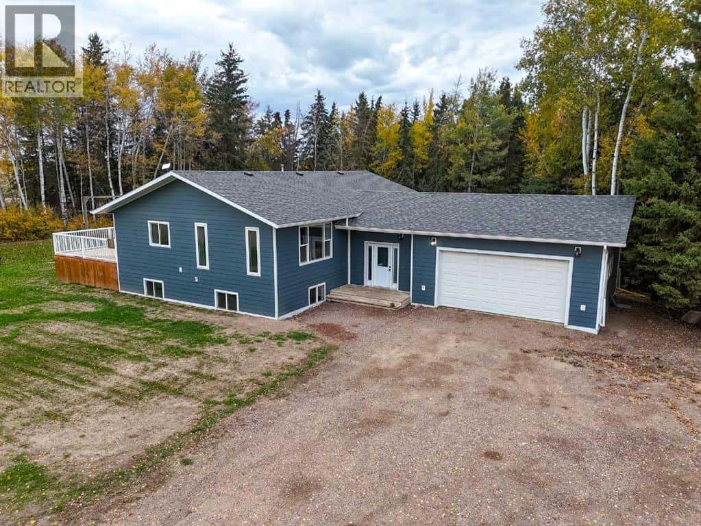 107142 Range Road 135 — Rural Mackenzie County, Alberta - Photo 4 of 39