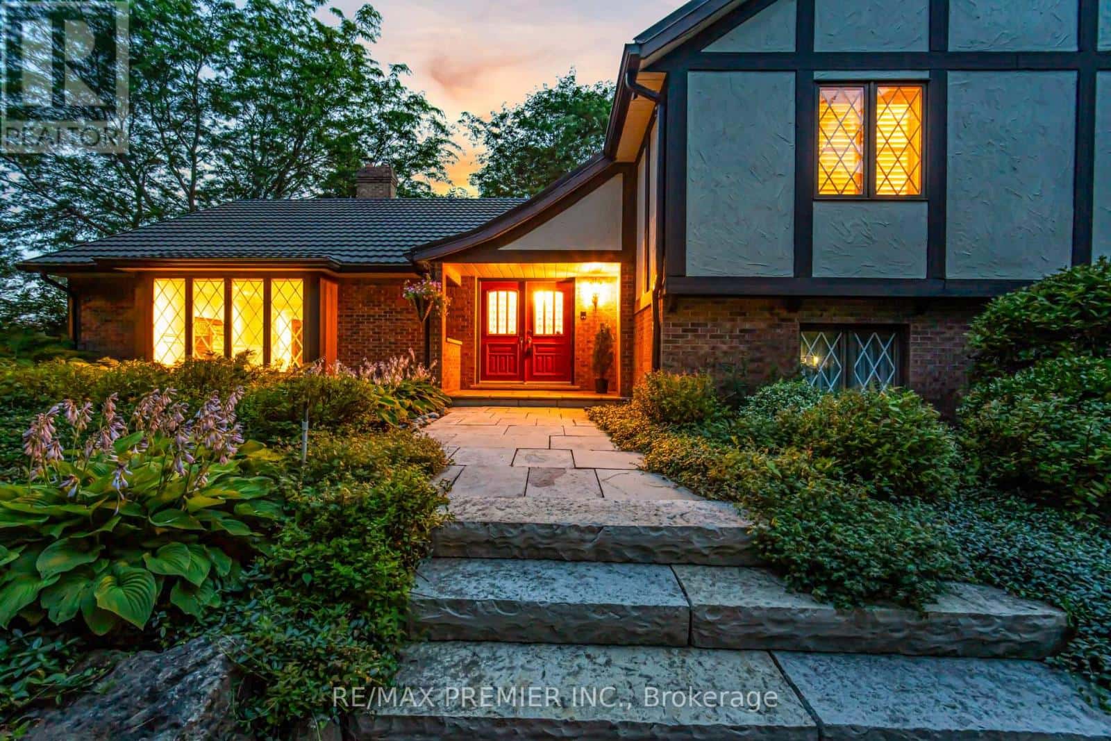 18 INGLEVIEW DRIVE — Caledon (Inglewood), Ontario - Photo 4 of 50