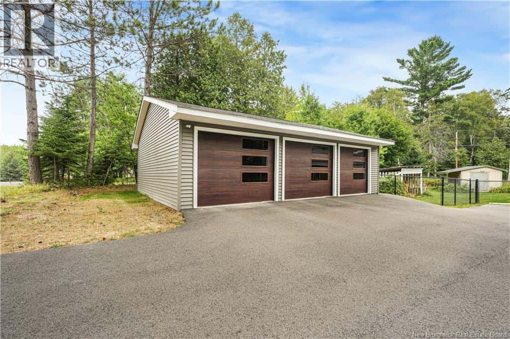 14 Island View Drive — Douglas, New Brunswick - Photo 5 of 42