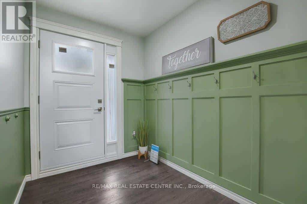 3 - 66 SUMMERCREST DRIVE — Hamilton (Gershome), Ontario - Photo 4 of 43