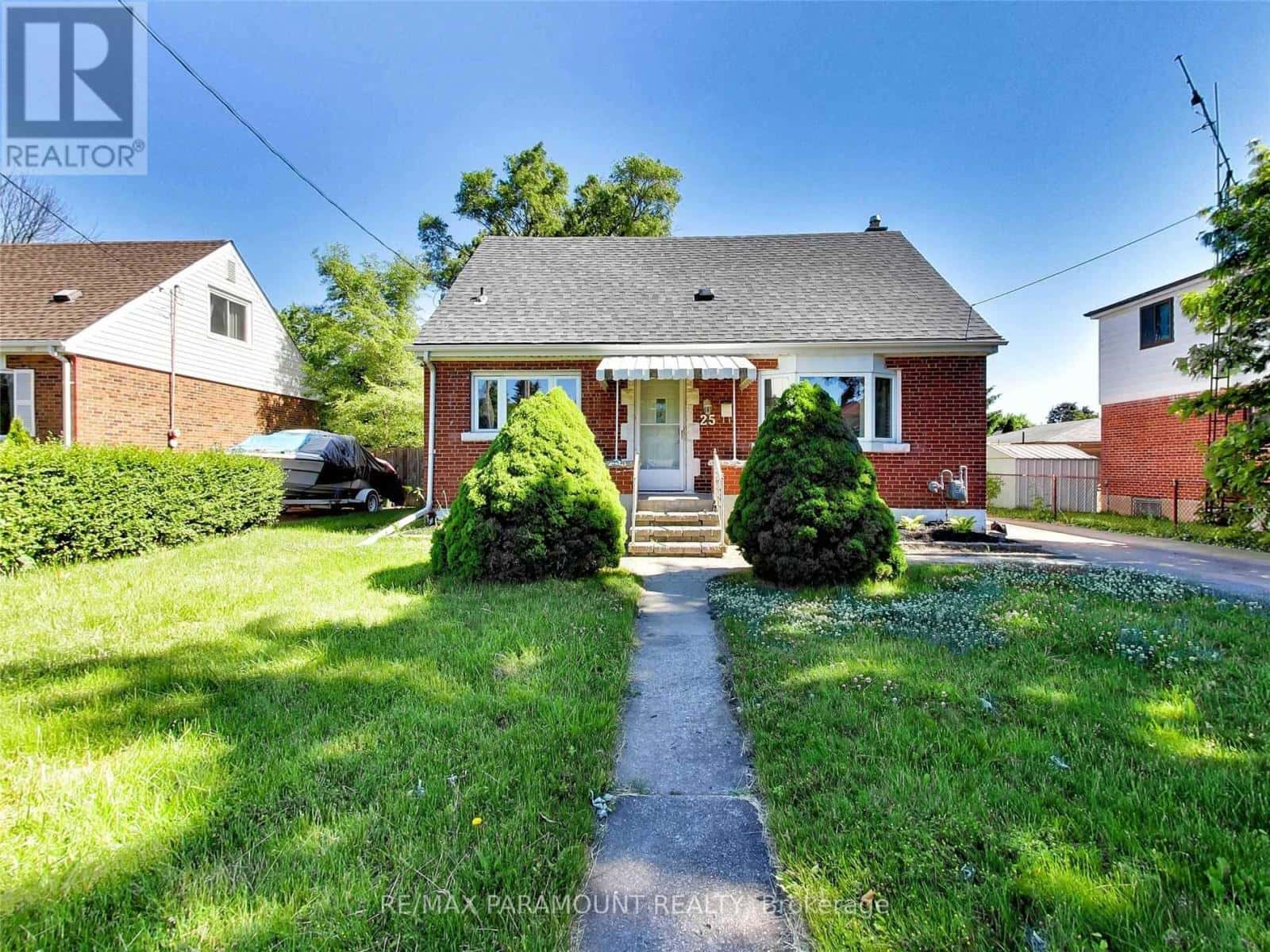 UPPER - 25 CARENE AVENUE — Hamilton (Greenford), Ontario - Photo 4 of 20