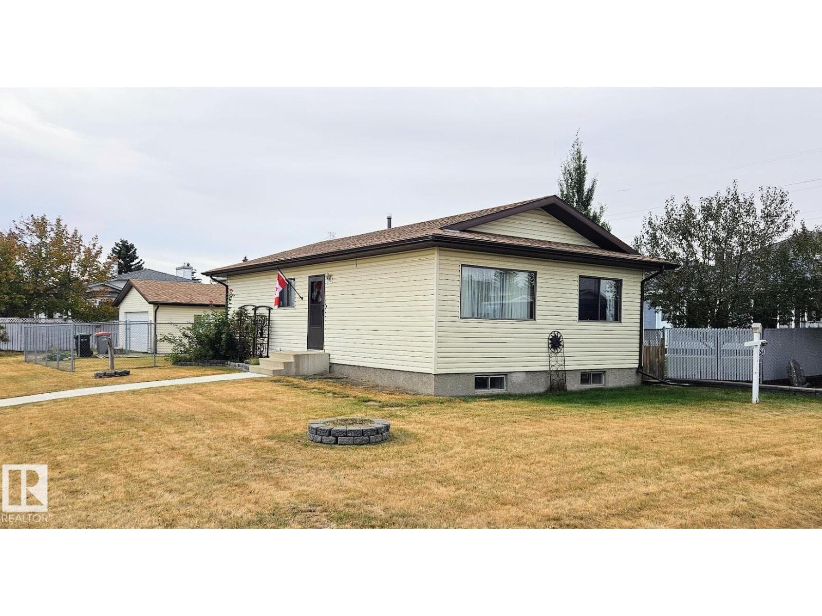 284 PORTER AV — Millet, Alberta - Main photo