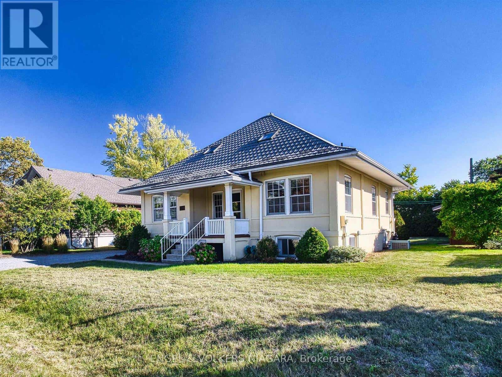 1577 LINE 6 ROAD — Niagara-on-the-Lake (Queenston), Ontario - Photo 2 of 20