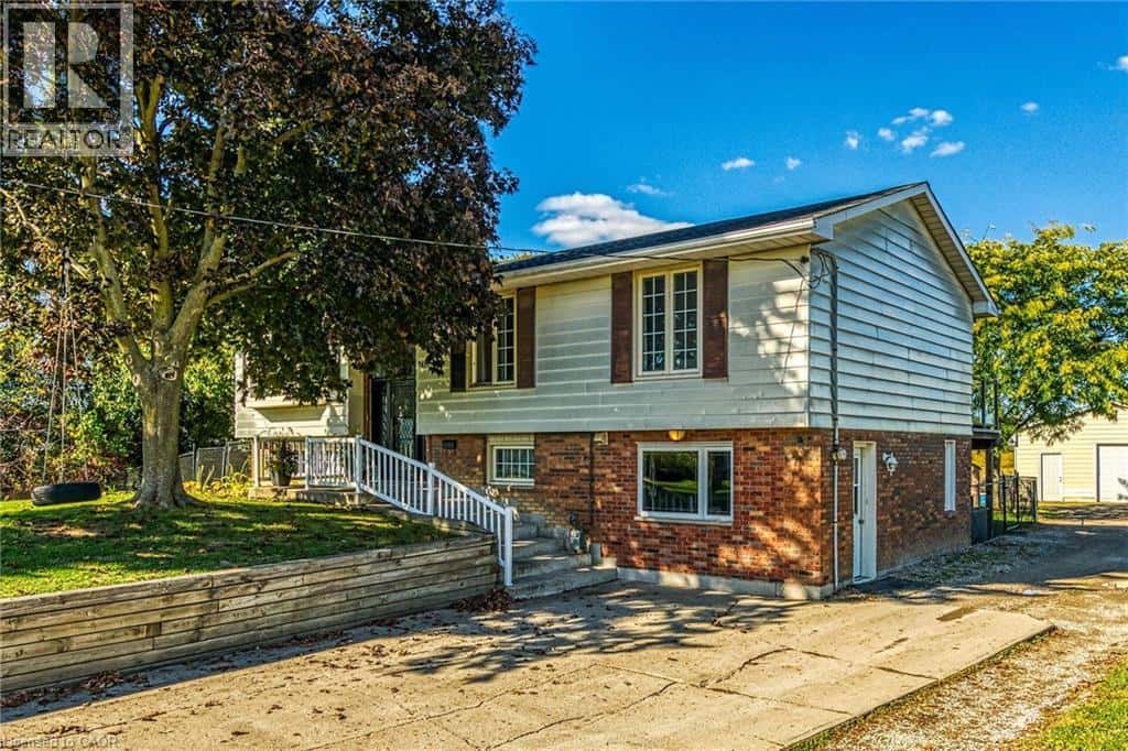 8462 WHITE CHURCH Road East