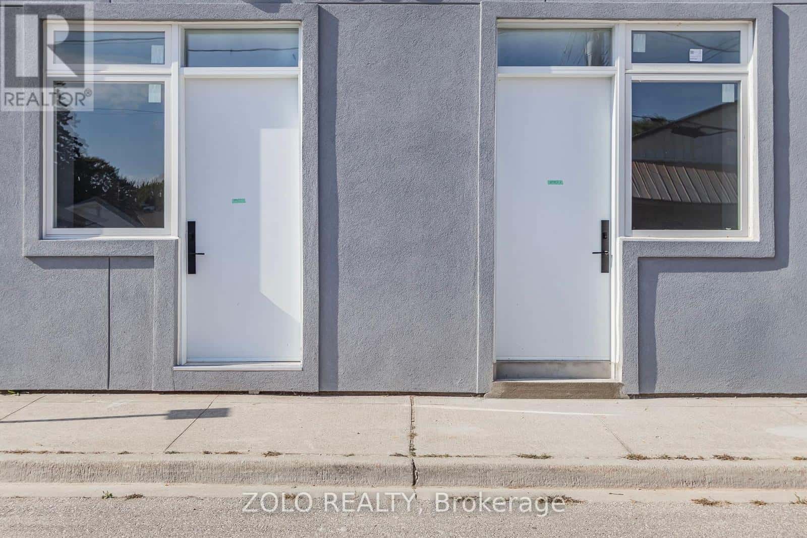 UNIT # 1 - 206 WELLINGTON STREET — Chatham-Kent (Wallaceburg), Ontario - Photo 3 of 14