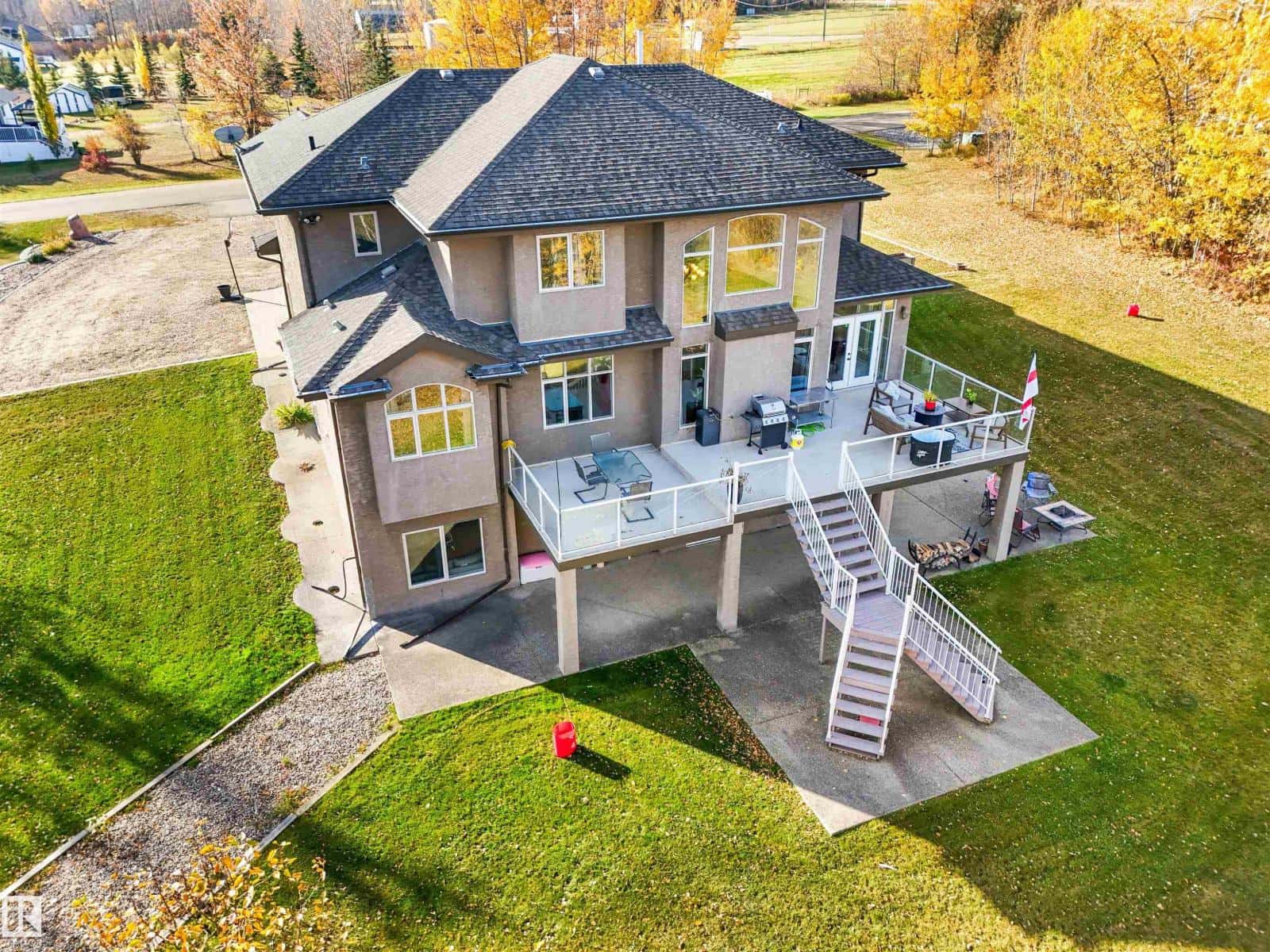 302 49119 Rge Rd 73 — Rural Brazeau County, Alberta - Photo 5 of 75