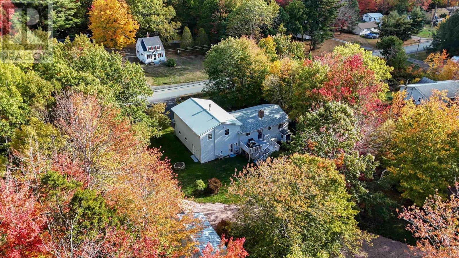 559 Upper Branch Road — Wileville, Nova Scotia - Photo 3 of 47