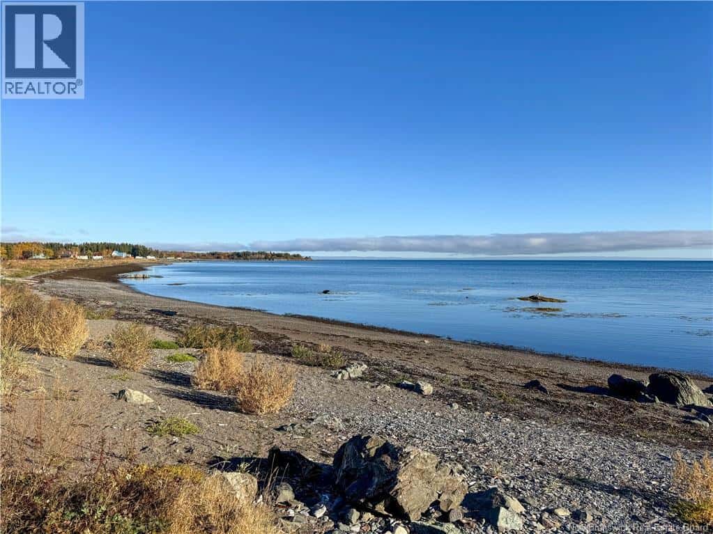 57 Allee des chalets — Petit-Rocher, New Brunswick - Photo 3 of 34