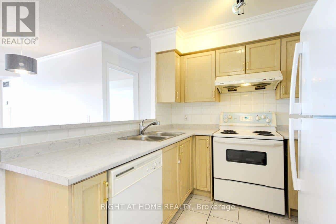 615 - 9015 LESLIE STREET — Richmond Hill (Beaver Creek Business Park), Ontario - Photo 3 of 17