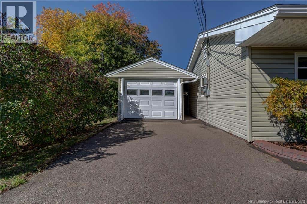 19 Creighton Drive — Sussex Corner, New Brunswick - Photo 5 of 26