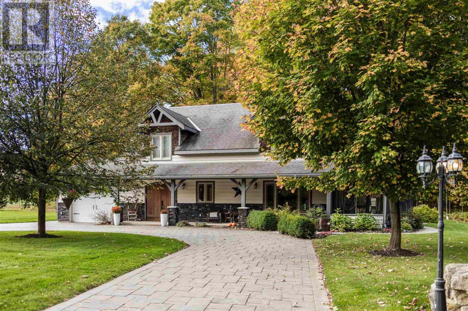 1479 10th Sideroad — Richards Landing, Ontario - Photo 2 of 49