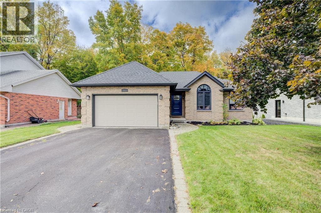 51 SPRING STREET — Norwich, Ontario - Main photo