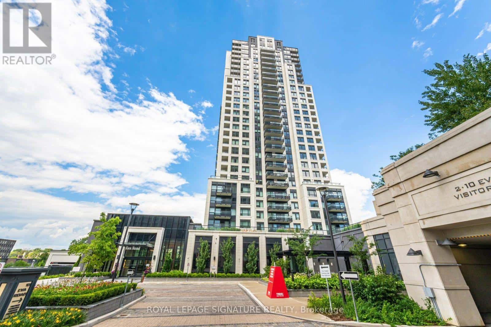 PH08 - 10 EVA ROAD — Toronto (Etobicoke West Mall), Ontario - Photo 3 of 38