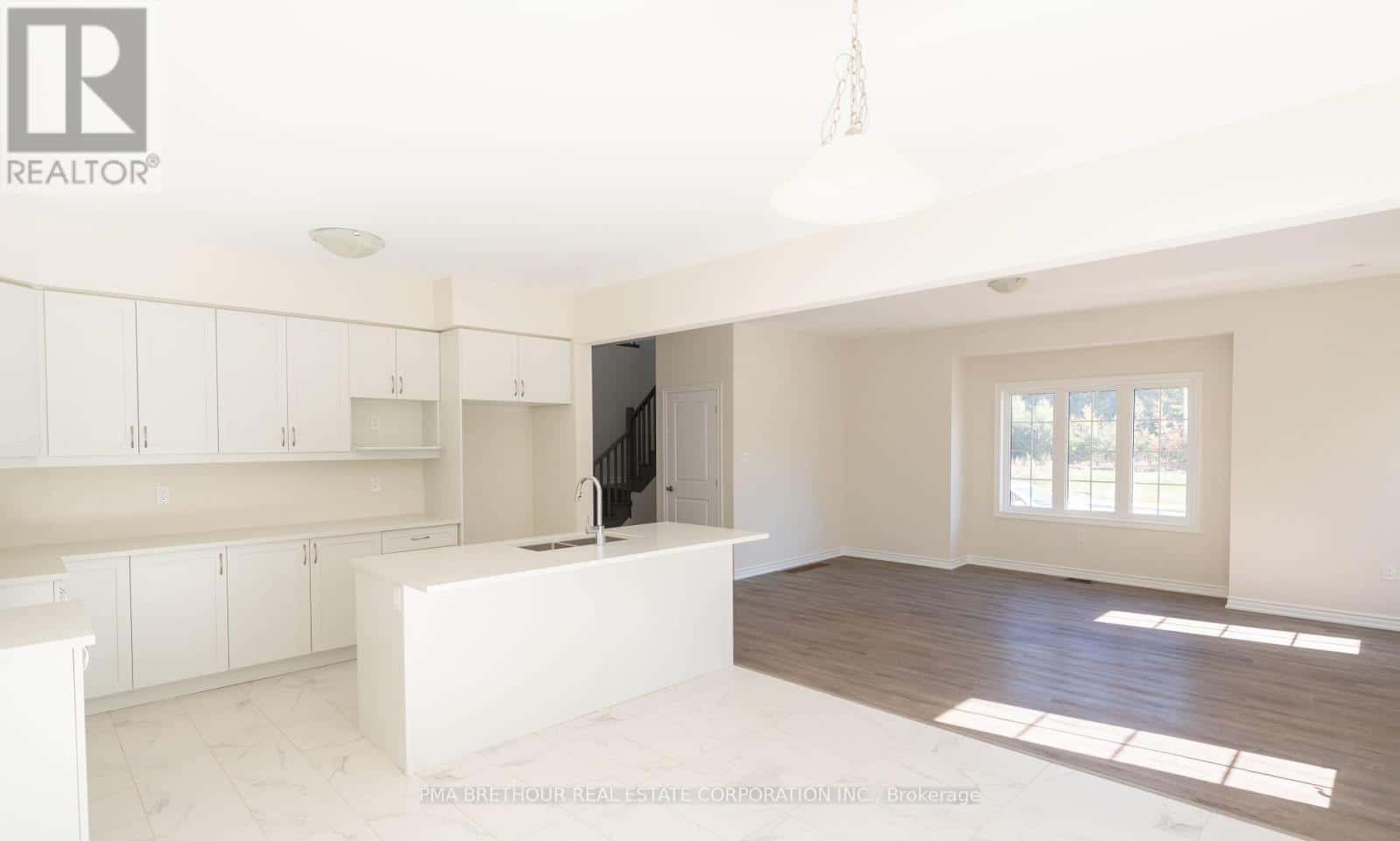 460 BEECHWOOD FOREST LANE — Gravenhurst (Wood (Gravenhurst)), Ontario - Photo 5 of 15