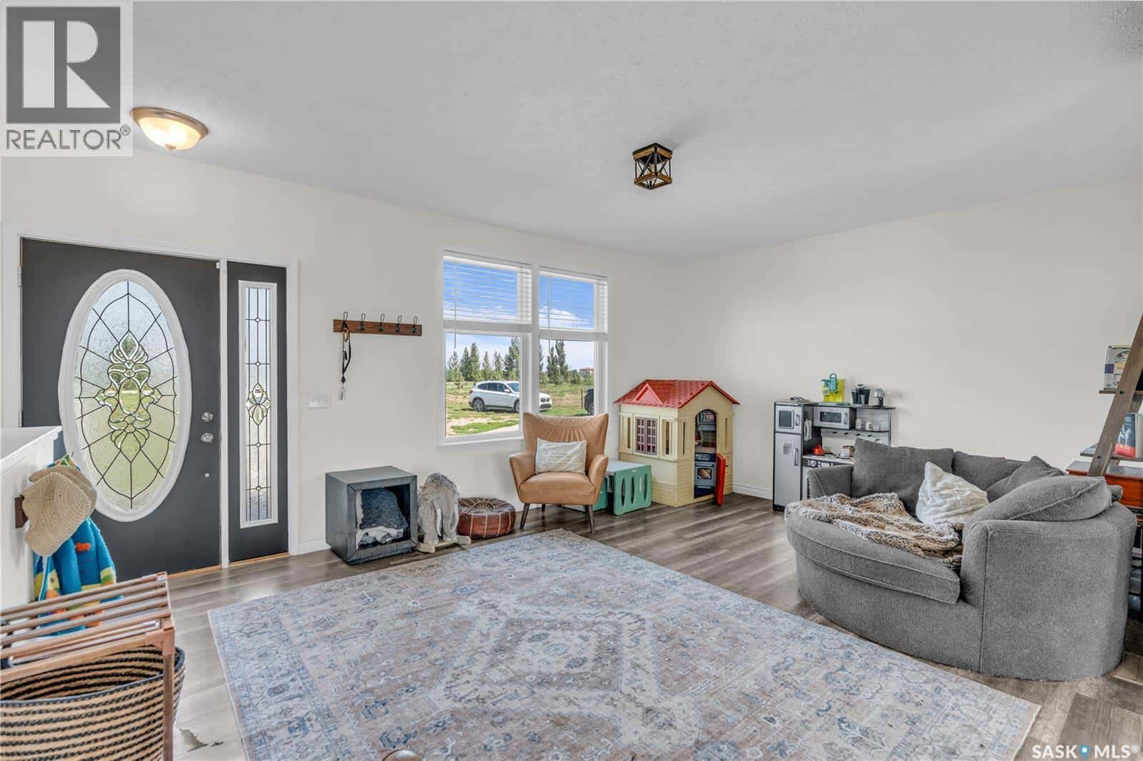 8 Eros BAY — Lumsden, Saskatchewan - Photo 4 of 50