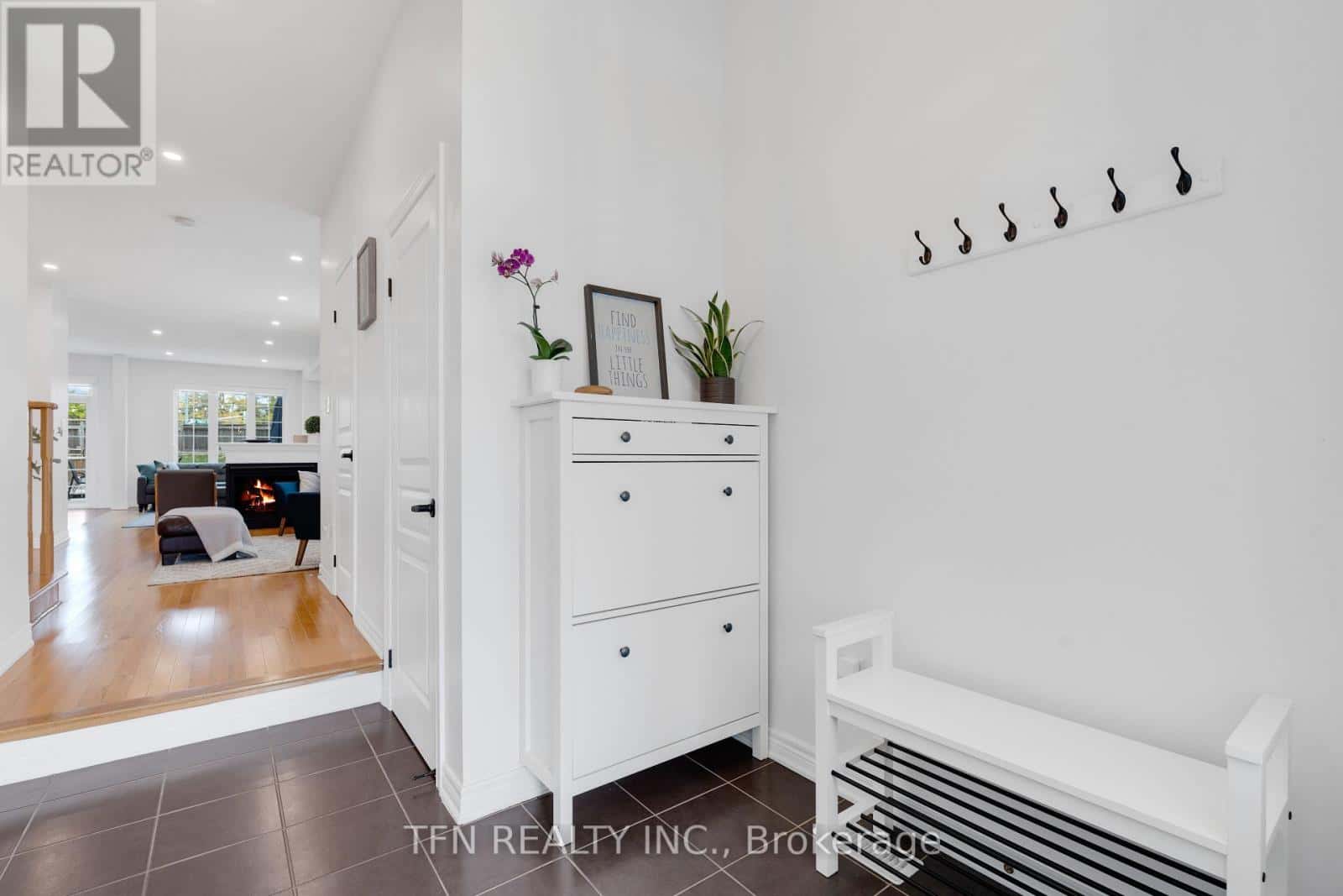 30 HASKETT DRIVE — Markham (Cedar Grove), Ontario - Photo 3 of 50