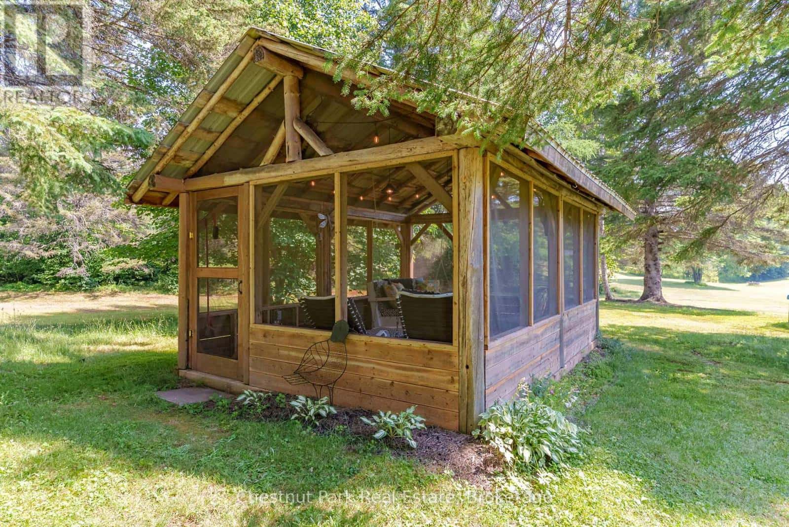 272 CENTRE ROAD — Parry Sound Remote Area (Lount), Ontario - Photo 5 of 46