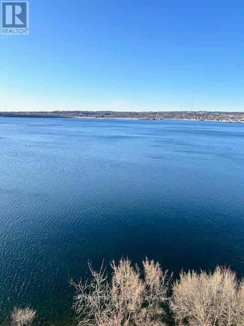 610 - 185 DUNLOP STREET — Barrie (Lakeshore), Ontario - Photo 3 of 33