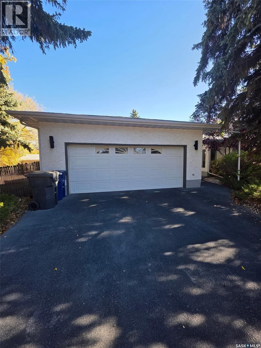 402 Broad STREET N — Cut Knife, Saskatchewan - Main photo